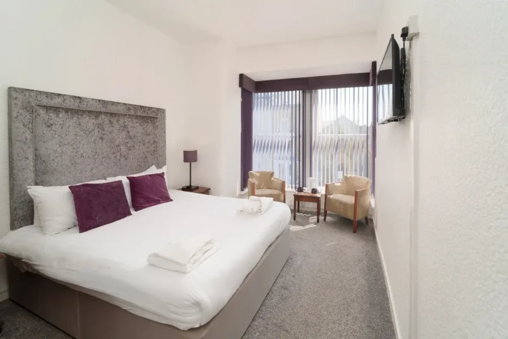 Home Page 5 Double Room Royal Alexandra 2