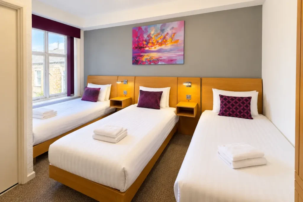 Home Page 9 Triple Room Royal Alexandra 5