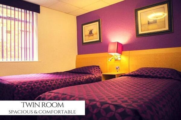twin room