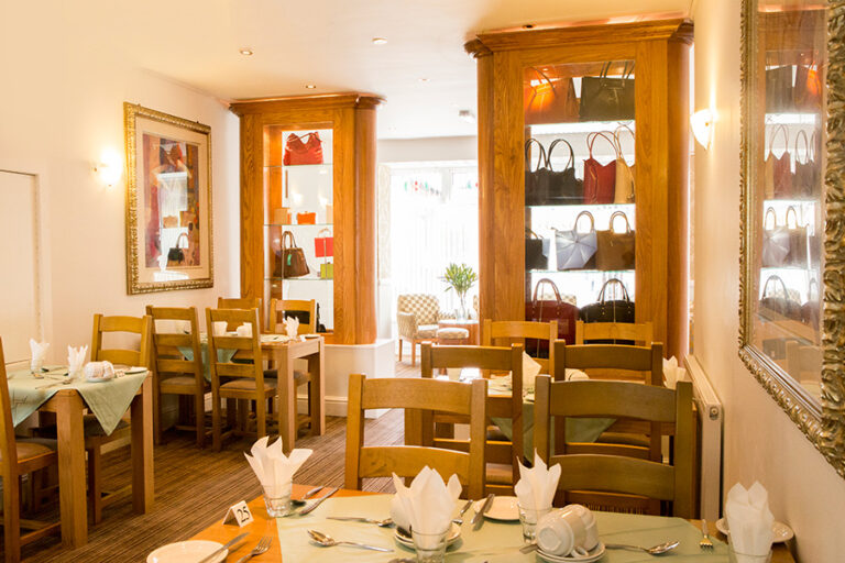 royal alexandra hotel resturant 3